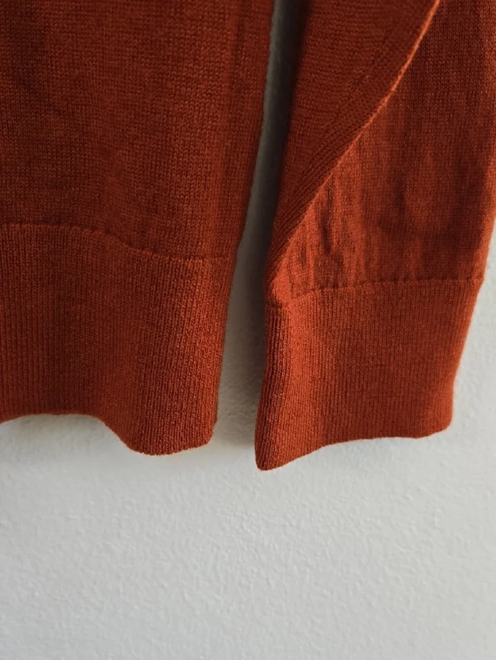 Banana Republic Baruffa Mariono Wool Men's Crewneck Sweater - Burnt Orange Size